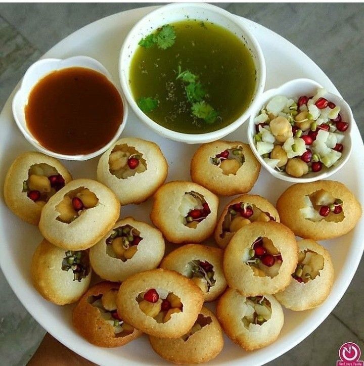 PANI POORI